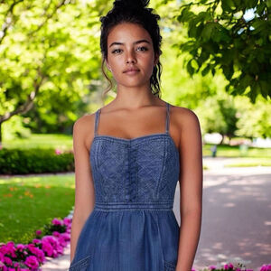 American Eagle Outfitters Quilted Super Soft Chambray Sundress Sz 4